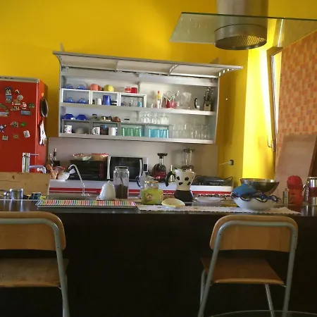 Alojamento de Acomodação e Pequeno-almoço La Tua Oasi